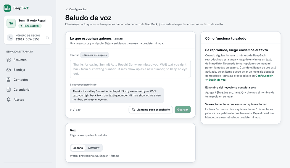La pantalla de Saludo de voz: la línea que escucha quien llama, un botón para que te llamen y lo escuches, y dos voces para elegir